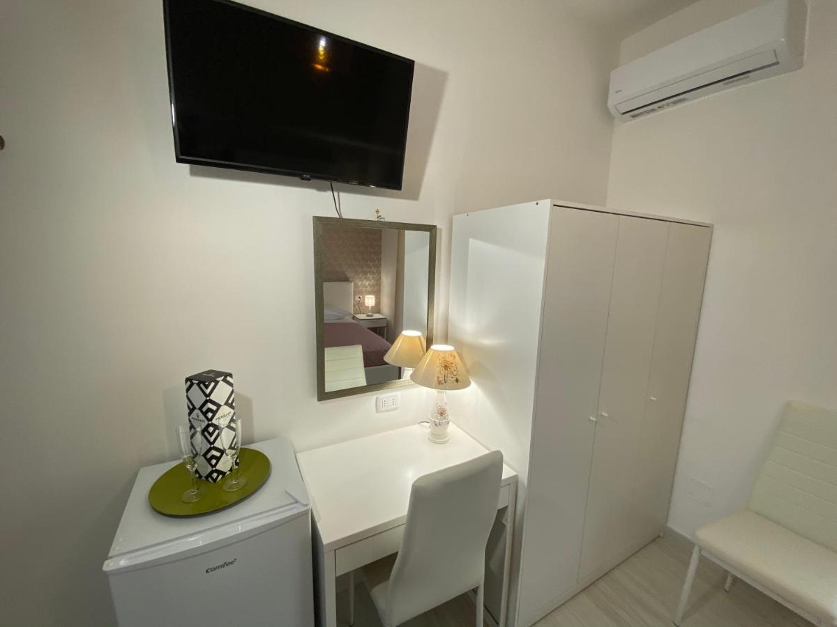 B&B Enjoy Happyness Pompei Dış mekan fotoğraf