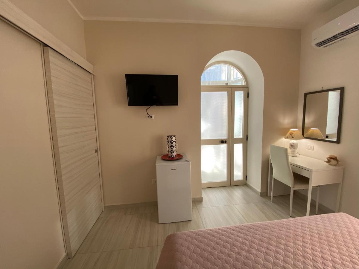 B&B Enjoy Happyness Pompei Dış mekan fotoğraf