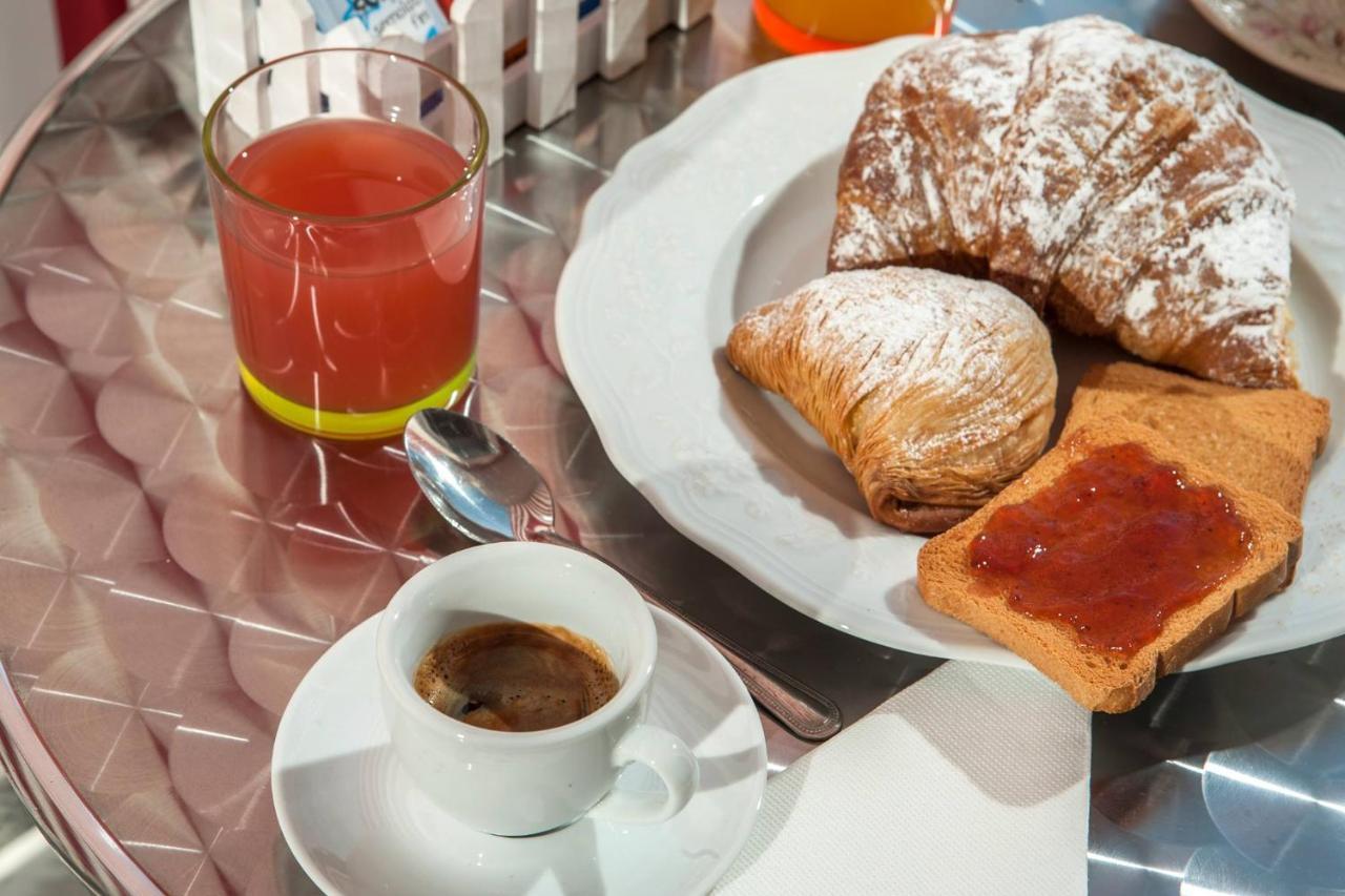 B&B Enjoy Happyness Pompei Dış mekan fotoğraf
